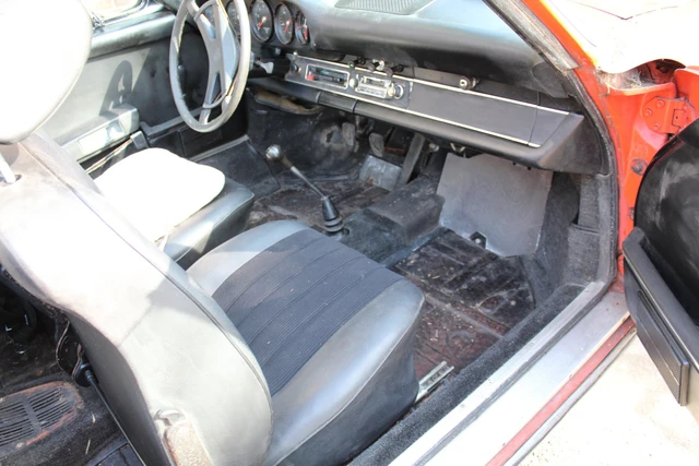 Interieur - Beifahrer Fußraum