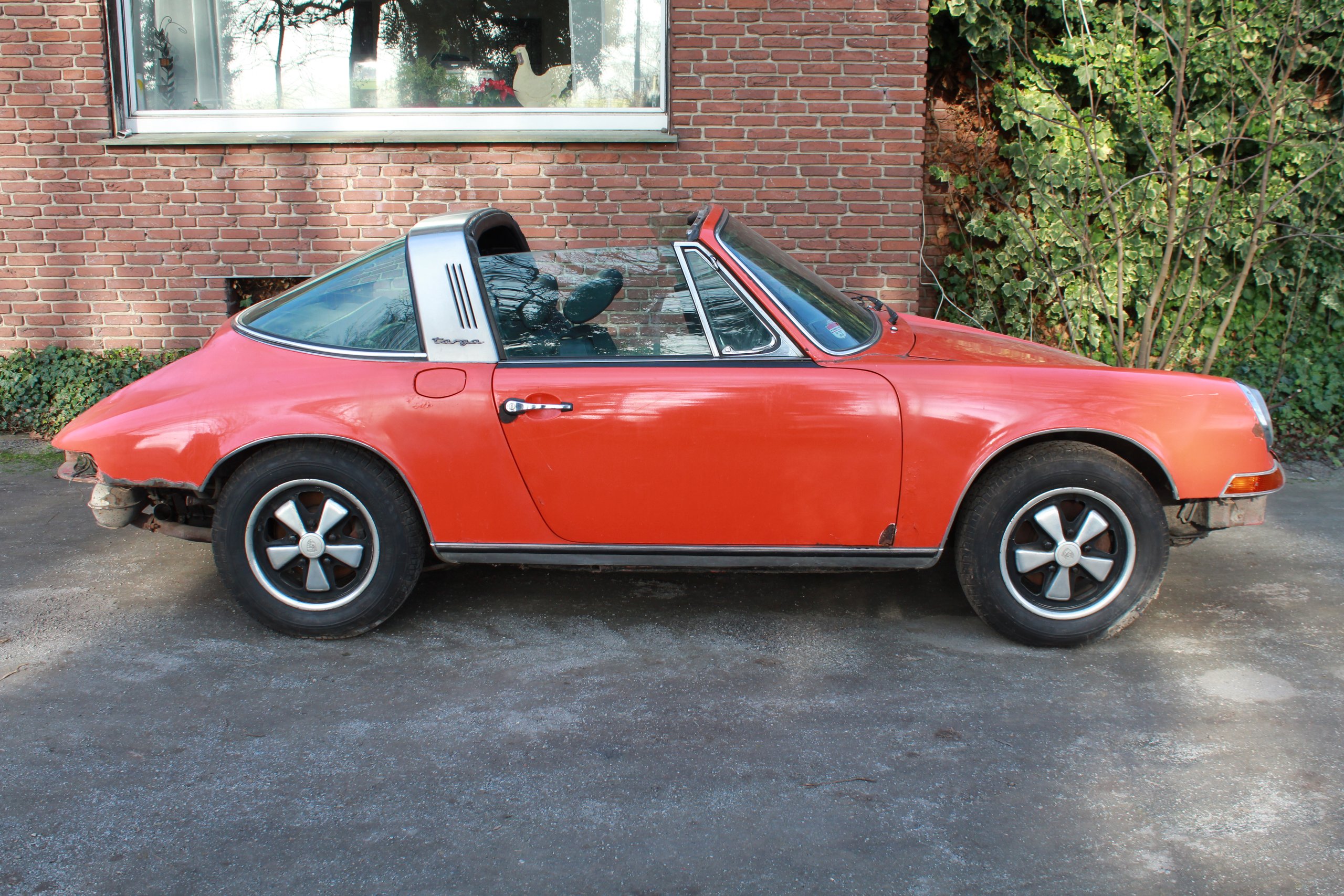 Seitenansicht links komplett